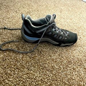 Keen trail shoes.